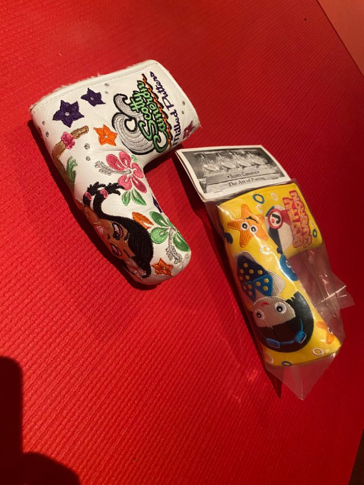 스카티카메론 시사이드 샌디, 훌라걸 퍼터커버 이미지