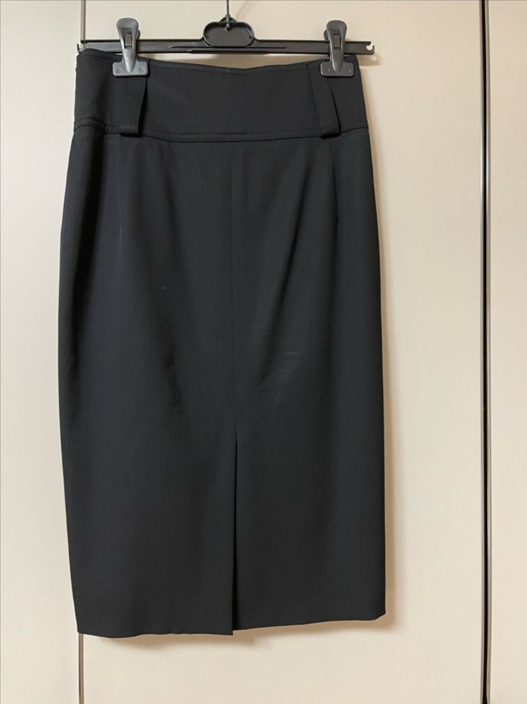 버버리 블랙 스커트--2