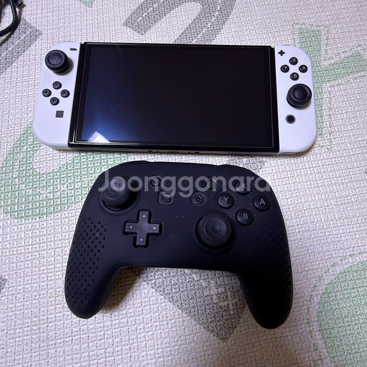 닌텐도 스위치 OLED (젤다 왕국의 눈물포함)--1