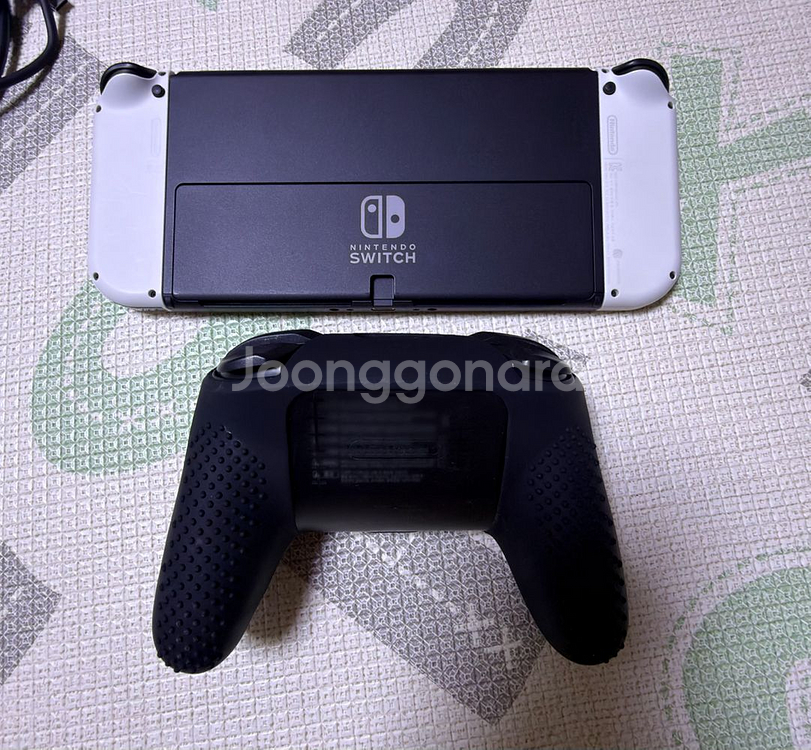 닌텐도 스위치 OLED (젤다 왕국의 눈물포함)--2