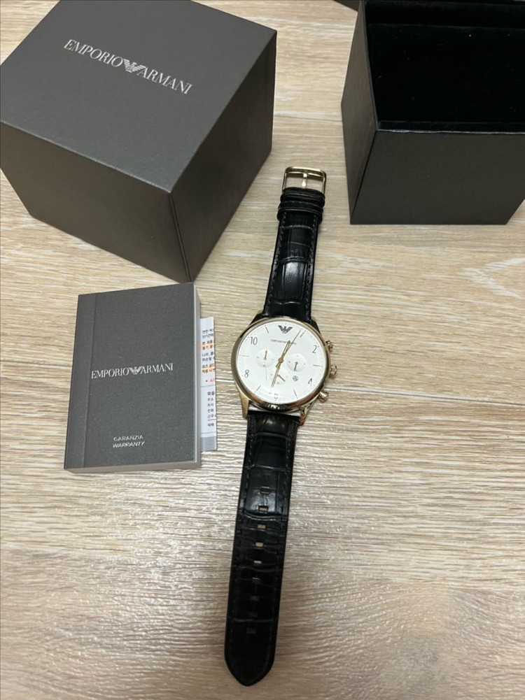 엠포리오 알마니 AR1892 시계 이미지