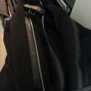 무신사 도프제이슨 무스탕 자켓 M