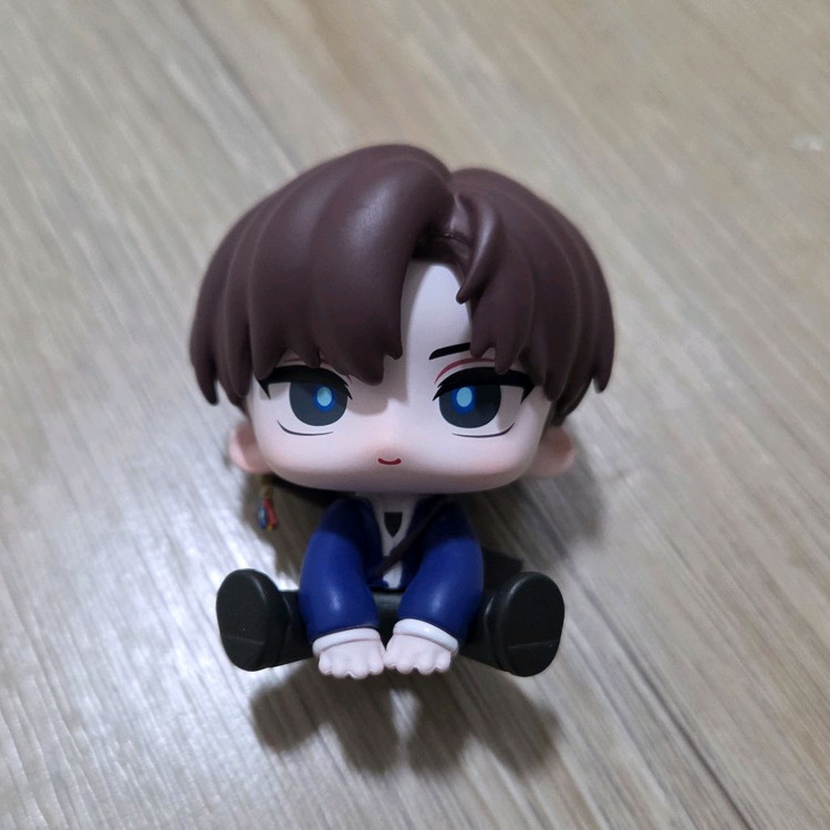 괴담출근 모두앉아 피규어 최요원 괴출 데못죽 향수 일괄 이미지