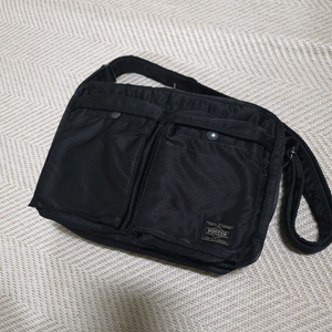 390 업데이트 예정 숄더백