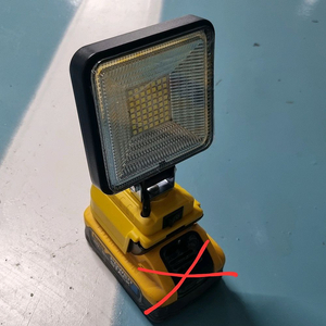 디월트 DeWalt 배터리 호환 LED 조명 램프 베어툴