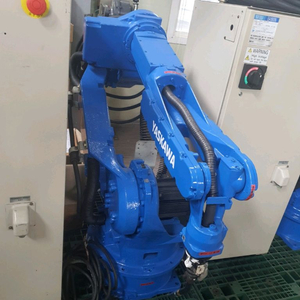 야스카와 6축 co2 산업용 로봇 이미지