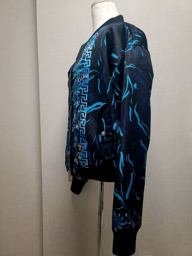 베르사체 플라워 프린팅 블루종 자켓--2