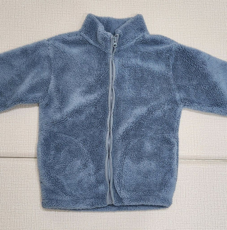 130 남아 기모티셔츠 외 후리스 쪼끼 등 유니클로--1