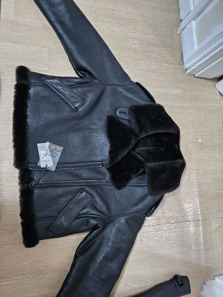 스튜디오톰보이 천연모피 양가죽 무스탕(택도있는 새상품)--4