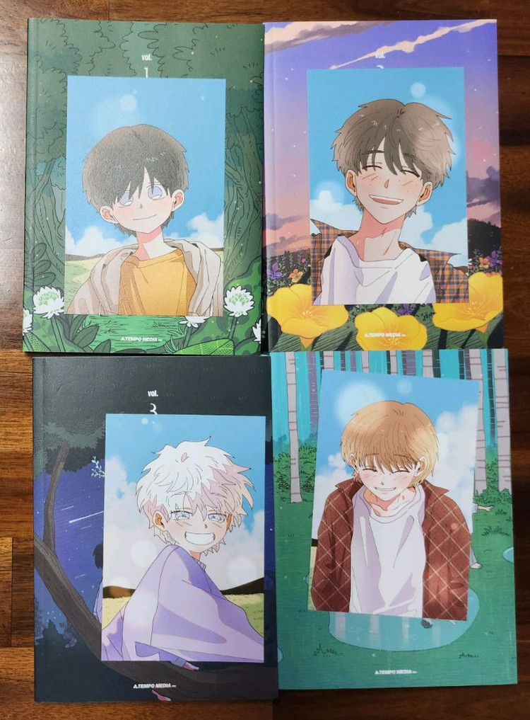 숲속의 담 초판 한정판 agf 폴라로이드 네이버 웹툰 만화책 이미지