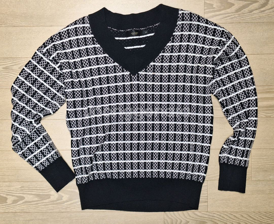 제시뉴욕 다이아몬드 브이넥 니트, 스커트 세트--1