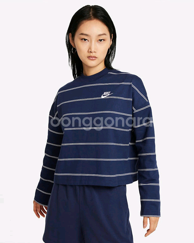 나이키 스포츠웨어 스트라이프 여성 긴팔 탑 티셔츠 M(85) 상태양호--8