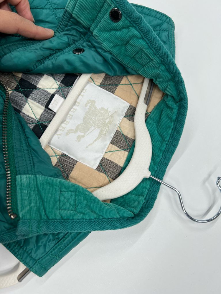 버버리 6Y 경량조끼 키즈 120 여아120 남아 120--3