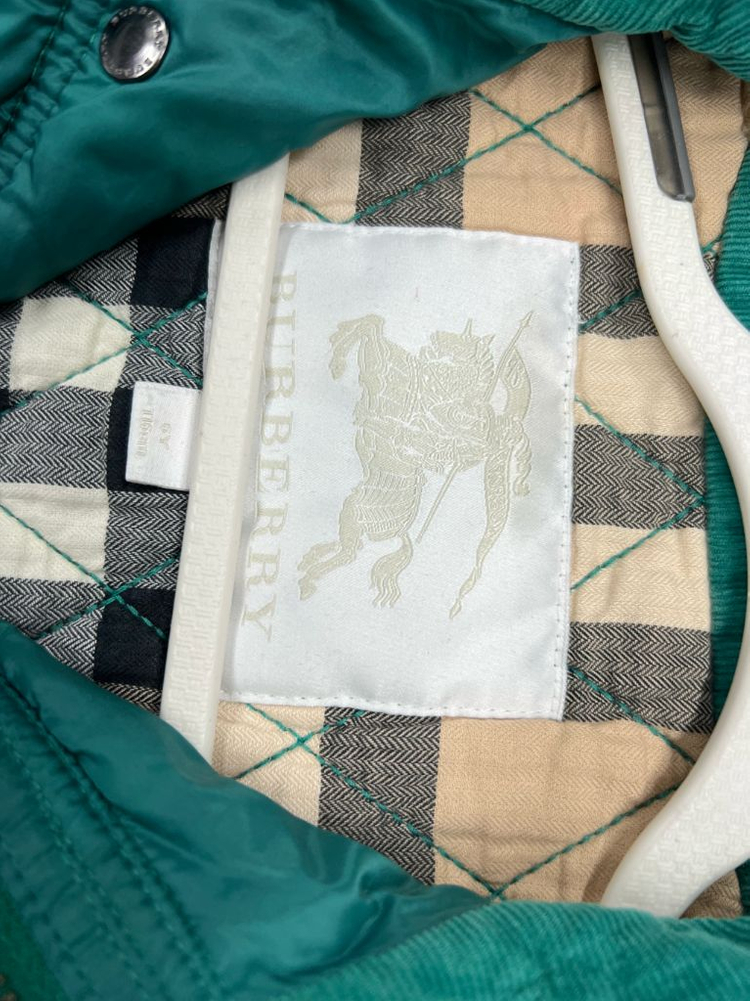 버버리 6Y 경량조끼 키즈 120 여아120 남아 120--4