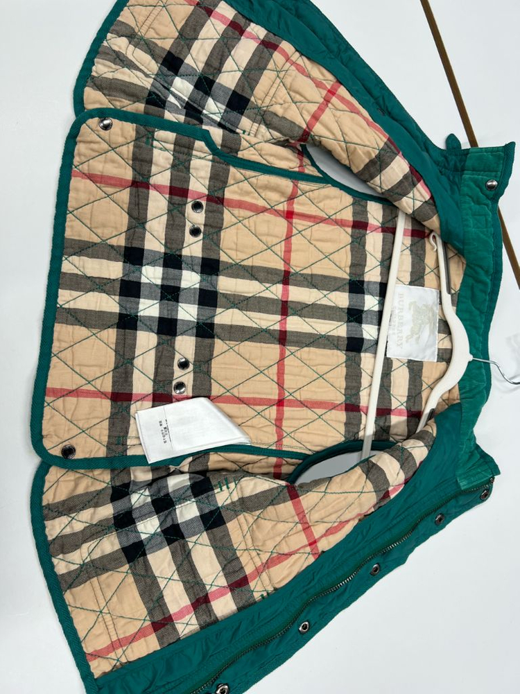 버버리 6Y 경량조끼 키즈 120 여아120 남아 120--6