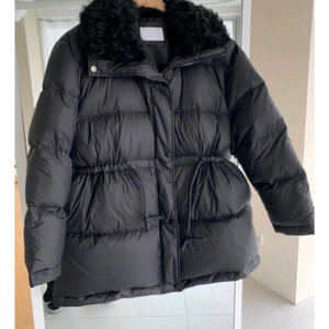 (새제품) 양털카라 넥퍼 스트링 덕다운 패딩 자켓 점퍼