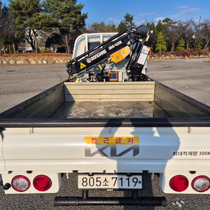 1톤크레인 중고 동해433L 1톤트럭크레인 봉고3 1톤카고크레인 매매 가격 이미지
