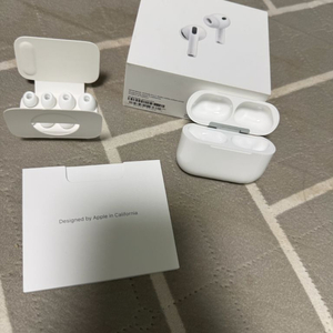 에어팟 프로3 본체 이미지