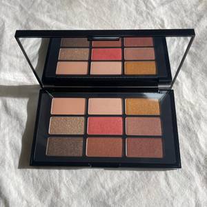 [새제품]슈에무라 크로마틱스 한정 아이섀도우 팔레트 사쿠라코퍼