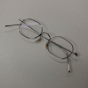 나나로쿠 안경 프레임