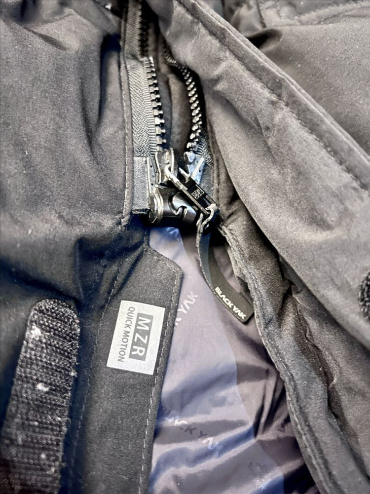 블랙야크 롱패딩 b 모션 벤치 다운 자켓 105사이즈 이미지