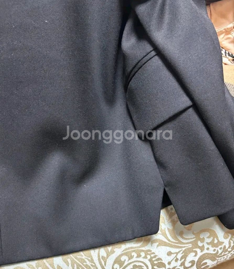 마쥬 블랙 더블버튼 자켓 1사이즈--2