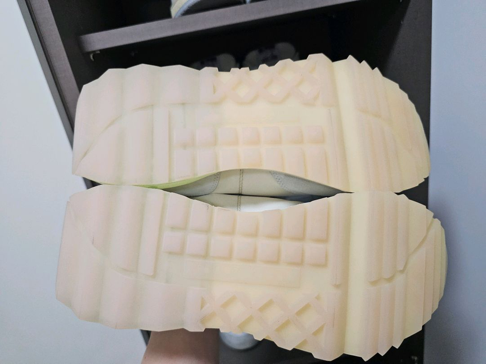 필립모델 스니커즈 41 사이즈 이미지