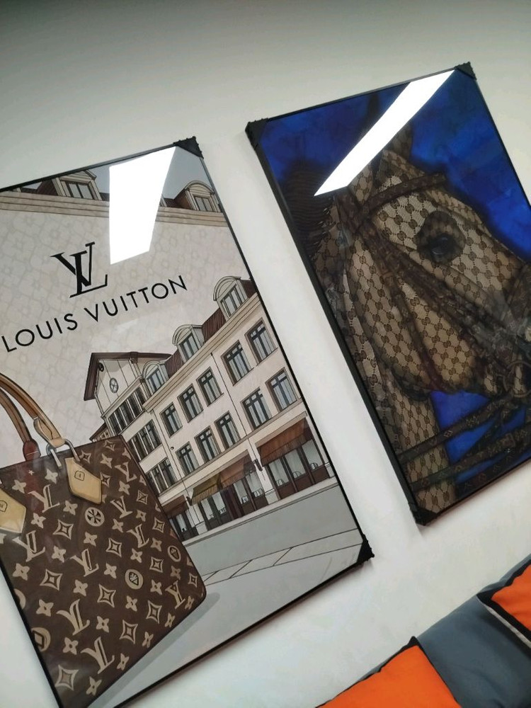 루이비통 말그림 구찌 승마그림 목걸이 가방 백 신발 대형 그림액자 그림 액자 팝아트 인테리어소품 명품그림 명품액자 이미지