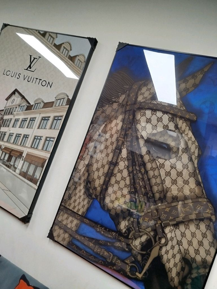 루이비통 말그림 구찌 승마그림 목걸이 가방 백 신발 대형 그림액자 그림 액자 팝아트 인테리어소품 명품그림 명품액자 이미지