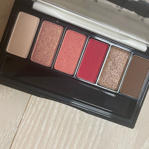 에뛰드 판타스틱 컬러 아이즈 마젠타 드로잉 섀도우 팔레트