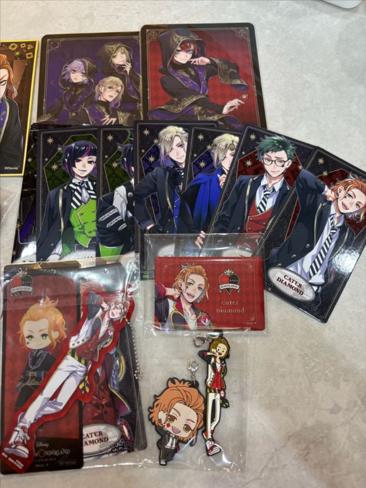 디즈니 트위스티드 원더랜드 굿즈 일괄 이미지