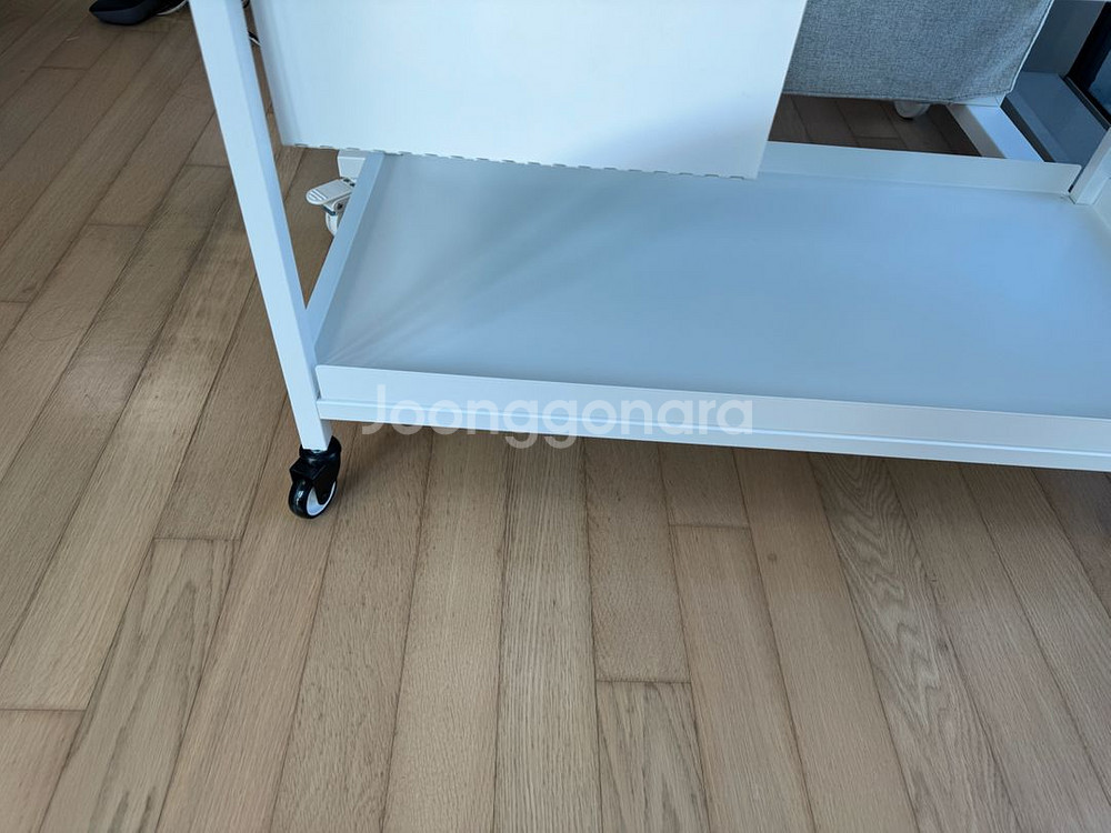 이케아 TROTTEN 트로텐카트, 화이트, 80x40 cm 판매합니다!--2