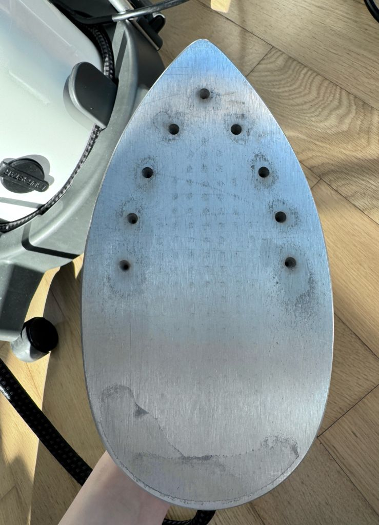 로라스타 스팀다리미 lift 리프트 화이트 , 로라스타 리프트 스팀카트, 다리미판 포함 판매합니다.--5