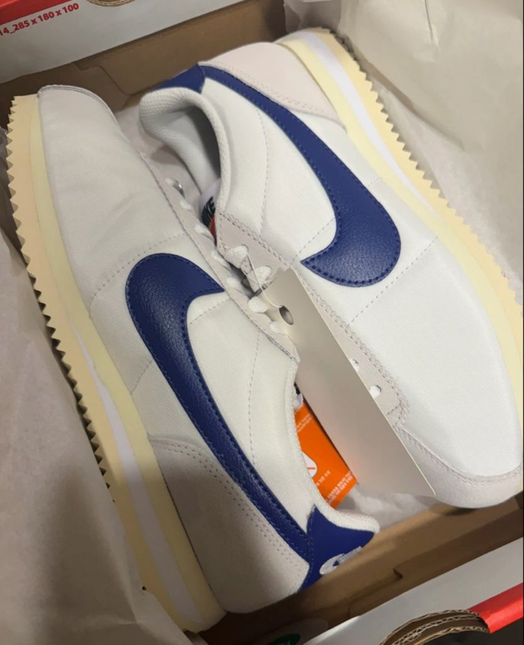 나이키 코르테즈 텍스타일 화이트 딥나이트 우먼즈 240 새제품--1