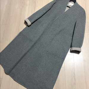 보웬 BOWEN 더캐시미어 코트 울 캐시미어 노카라 브이넥 배색 롱코트 핸드메이드 그레이