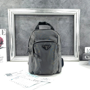 프라다 리나일론 및 사피아노 가죽 백팩