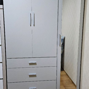 (완전급처분) 화이트 서랍형 옷장 (내일내려드립니다)