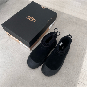어그 ugg 클래식 울트라 미니 웨더 하이브리드 블랙 이미지