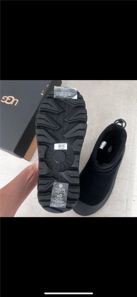 어그 ugg 클래식 울트라 미니 웨더 하이브리드 블랙 이미지