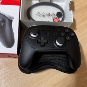 닌텐도 스위치2 프로콘2 케이스 썸커버