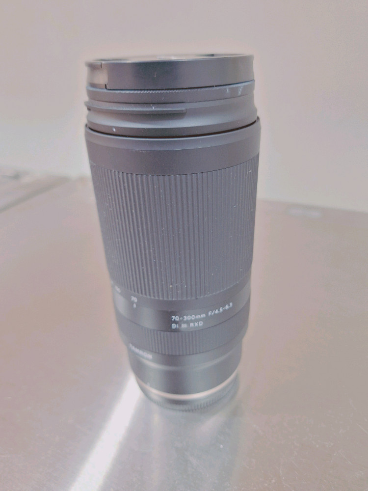 탐론 70-300mm F4.5-6.3 Di III RXD A047 렌즈니콘 Z 마운트 망원렌즈 이미지