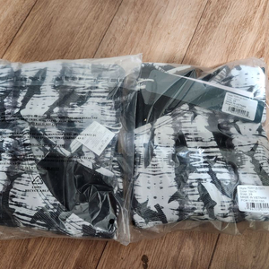 졸린 샤크수영복 페리 28.30사이즈