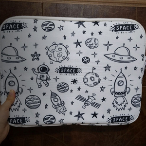 13인치 우주 태블릿 파우치 케이스 화이트