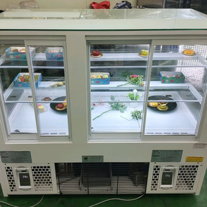 카페용 마카롱 샌드위치 케잌 베이커리 디저트 냉동냉장 쇼케이스 앞문형 화이트 저온콤프 이미지