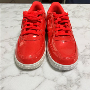 나이키에어포스1 Lv8미드07UV 사이렌레드205