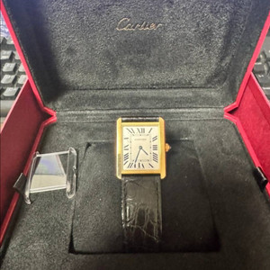 까르띠에 탱크솔로 금장 라지