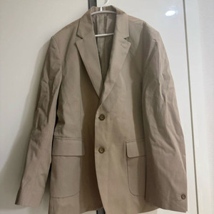 베이지색 남성 블레이저 자켓