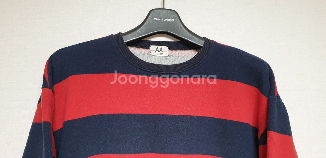 스트라이프 맨투맨 기모 라운드 티셔츠--1