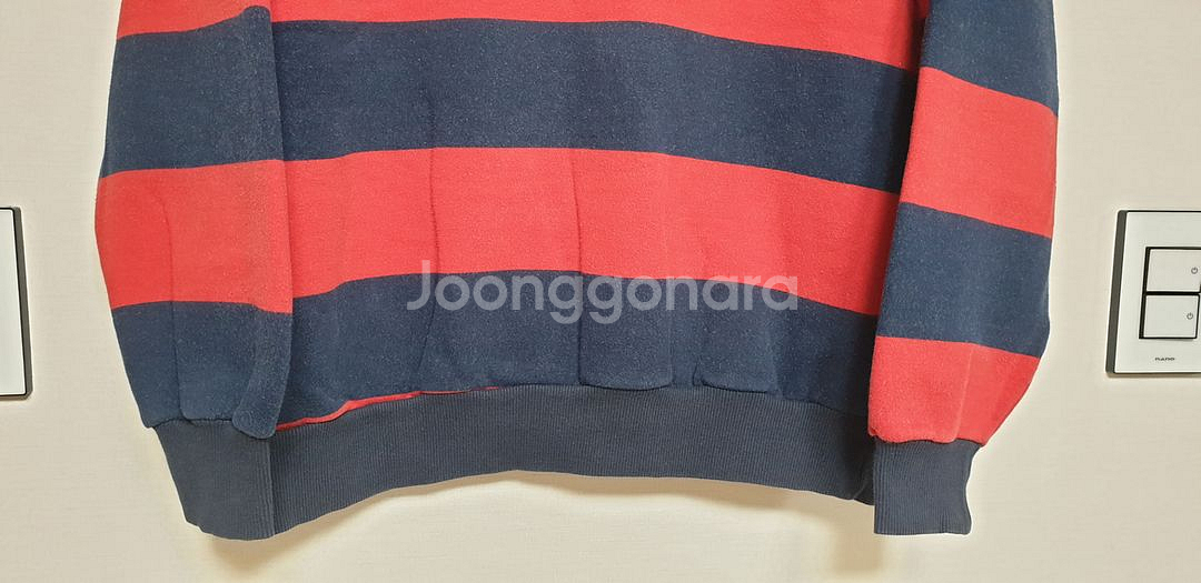 스트라이프 맨투맨 기모 라운드 티셔츠--2