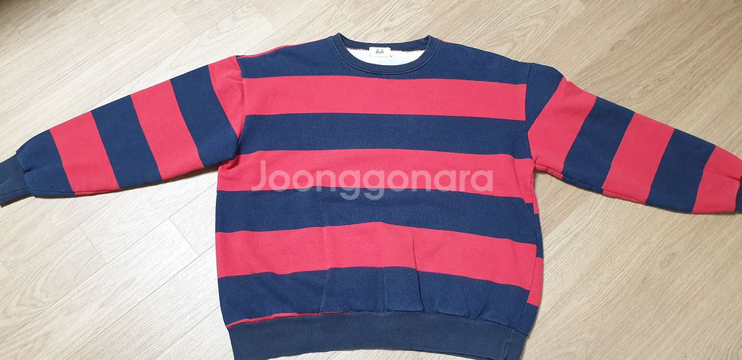 스트라이프 맨투맨 기모 라운드 티셔츠--7